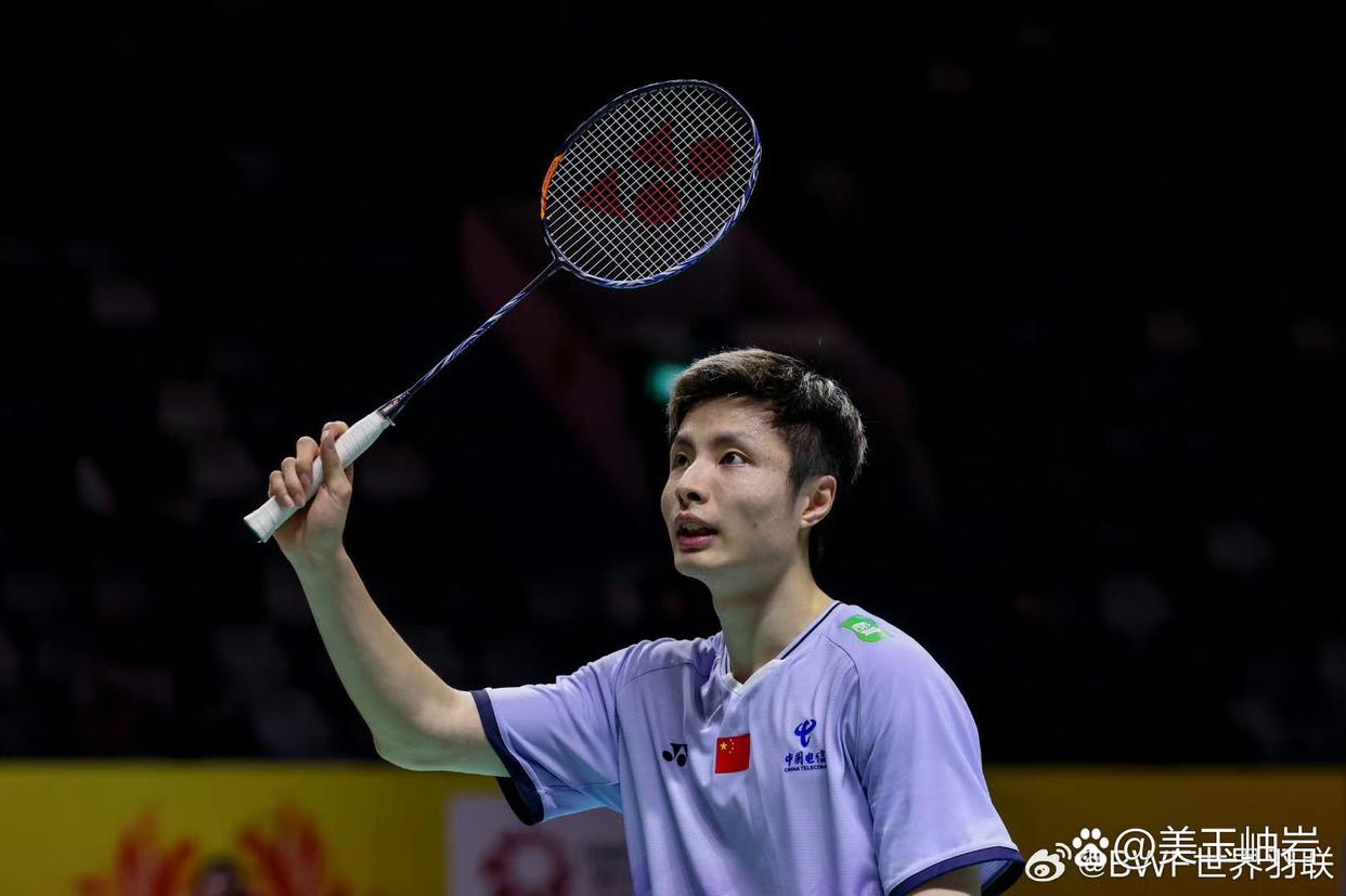 卡戴珊男友 卡戴珊男友