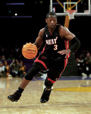 他在关键团 他在关键团